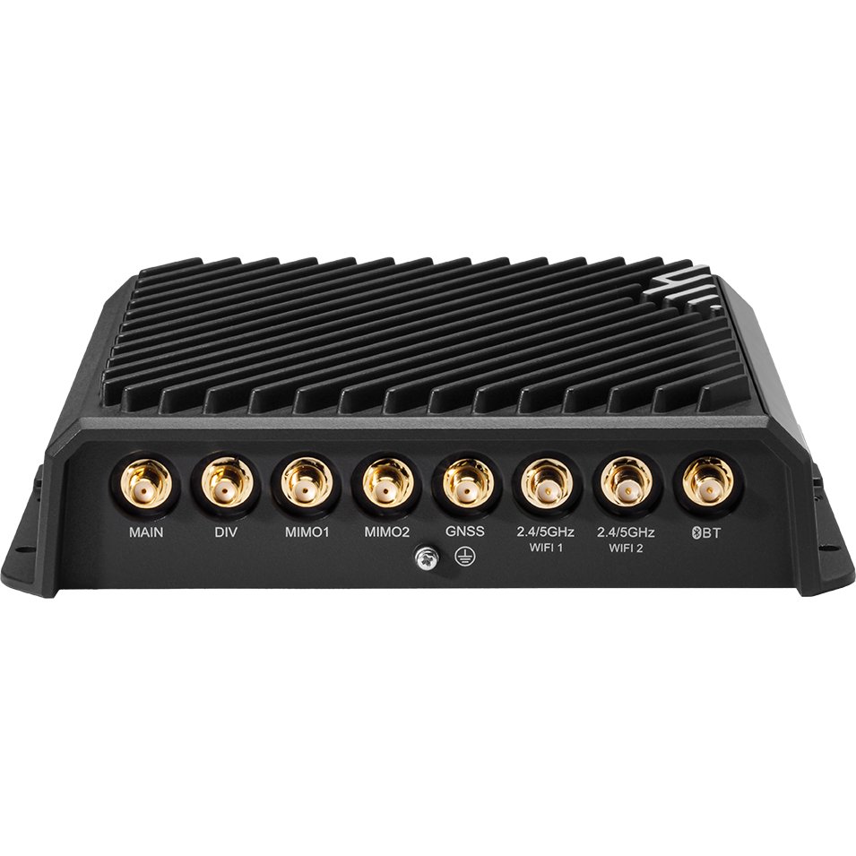 Cradlepoint R1900 Global - Blue Wireless Store